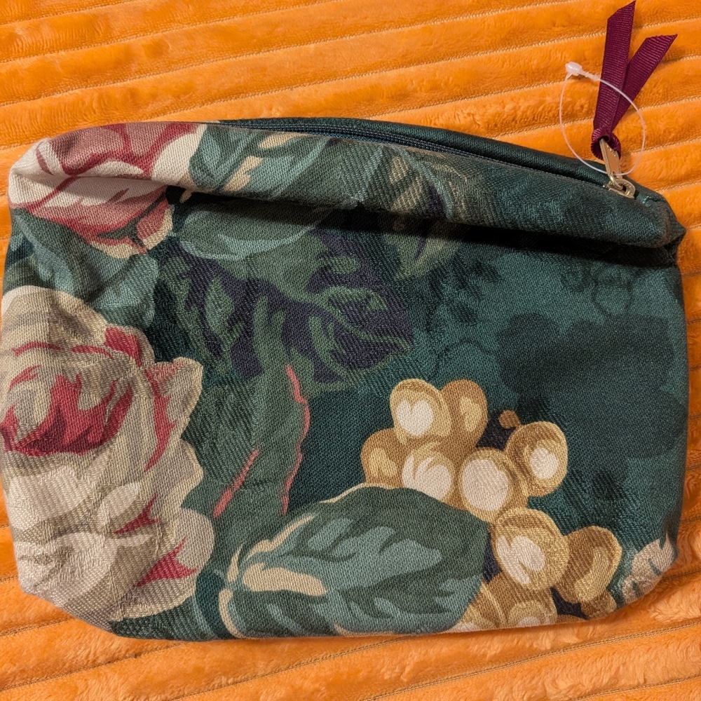 Floral Print Cosmetic Bag in Green and Pink